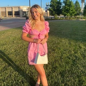 Meet your Posher, Taylor